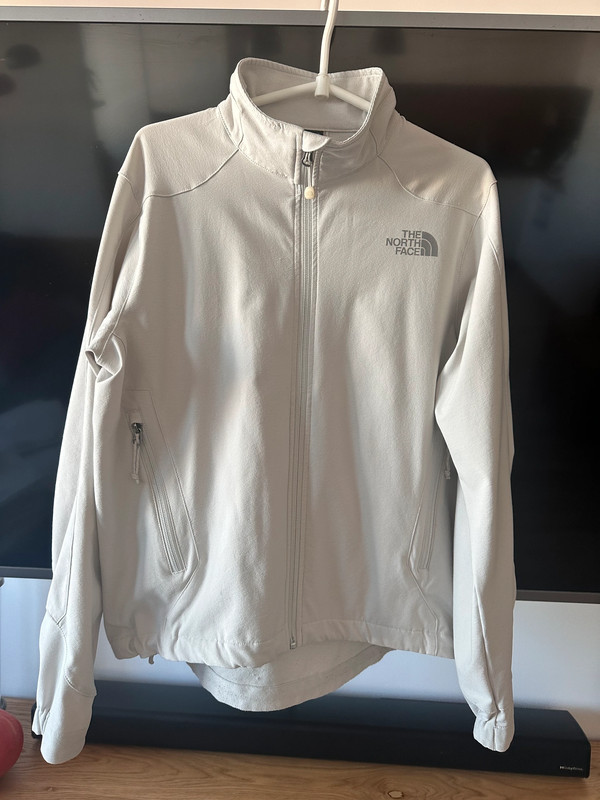 Softshell outdoor clothing