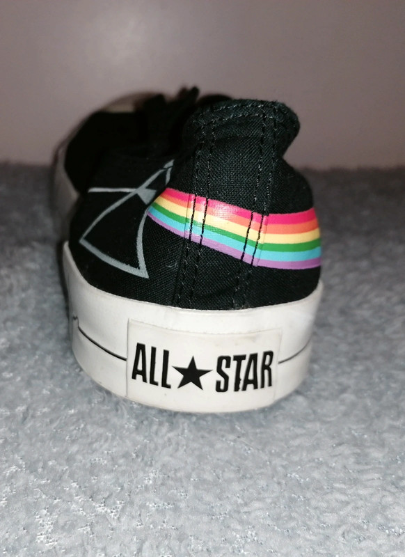 Size 11 Converse All ⭐Star RARE Pink Floyd Dark side of the moon    1