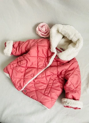 Gesteppte Winterjacke mit Kapuze, marque: DopoDopo, état: Très bon état, taille: 12-18 mois / 80 cm, 8,50 €, 9,63 € Protection acheteurs incluse