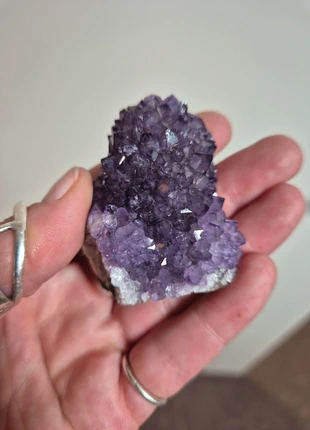 Amethist, staat: Heel goed, € 3,00, € 3,85 inclusief Kopersbescherming