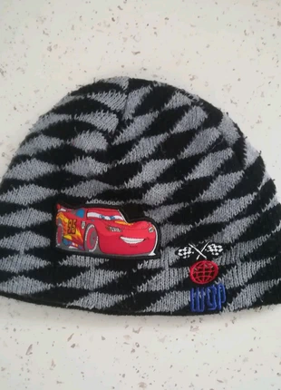 Bonnet noir et gris , marca: Marvel, estado: Bom, tamanho: 3-5 anos, 53 cm, €1.50, €2.28 inclui Proteção do Comprador