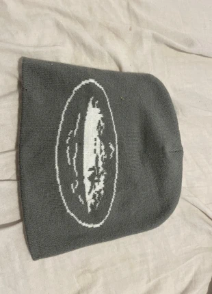 Grey beanie, brand: True, condition: New without tags, size: One size, £2.50, £3.33 includes Buyer Protection