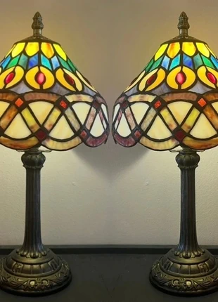 2x Glas in lood tafellamp pauwen veer motief, merk: Art, staat: Nieuw met prijskaartje, € 169,00, € 178,15 inclusief Kopersbescherming Pro