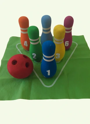 Bowling en mousse Oxybul, marque: Oxybul, état: Bon état, taille: 3 ans / 98 cm, 3,00 €, 3,85 € Protection acheteurs incluse