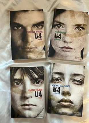 U4 - 4 livres grands formats, état: Très bon état, 18,00 €, 19,60 € Protection acheteurs incluse