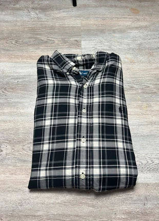Chemise Ralph Lauren manche longue couleur noir et blanc à carreaux taille L en très bon état, marca: Ralph Lauren, estado: Muy bueno, tamaño: L, 16,00 €, 17,50 € Protección al comprador Pro incluida