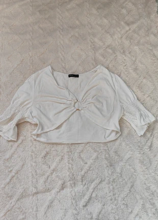 Haut court à manches bouffantes léger blanc avec boucle, marque: COQUETTE, état: Très bon état, taille: L / 40 / 12, 4,00 €, 4,90 € Protection acheteurs incluse