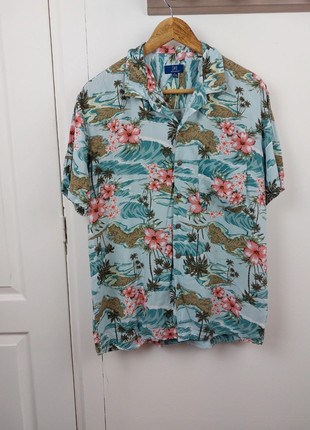 Chemise Hawaï taille M, marque: Vintage Dressing, état: Très bon état, taille: M, 9,90 €, 11,10 € Protection acheteurs (Pro) incluse