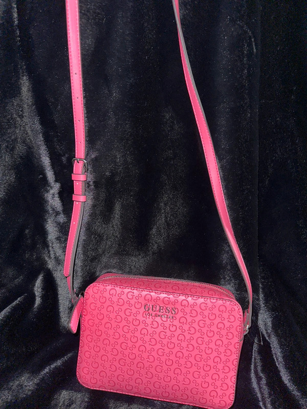 Guess crossbody bag 3