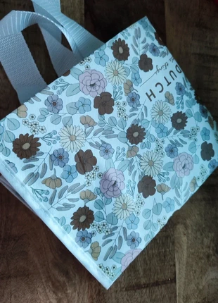 Little Dutch vintage flowers shopper, brand: Little Dutch, condizioni: Nuovo senza cartellino, taglia: Taglia unica, €9.95, €11.15 include la Protezione acquisti Pro