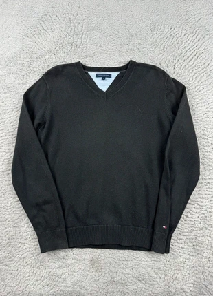 Pull col V unie Tommy Hilfiger | Taille XS | Noir Logo Brodé, brand: Tommy Hilfiger, condition: Good, size: XS, €9.90, €11.10 includes Buyer Protection Pro