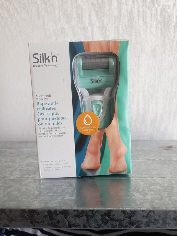 Râpe anti-callosités Silk\'n (70€) Vinted Wet & Dry | MicroPedi