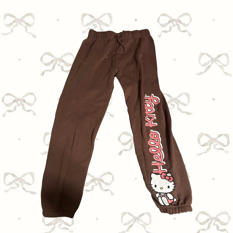 Hello Kitty brown sweatpants 🤎 1