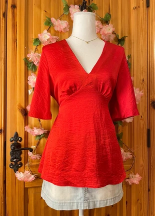 Red V Neck Blouse | Flared Sleeves | Tie Back | 356., brand: Wallis, condition: New with tags, size: S / 36 / 8, €18.50, €20.13 includes Buyer Protection