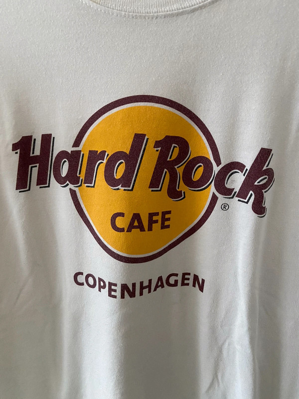 Lover og forskrifter Klinik salat T-shirt Hard Rock Copenhagen - Vinted