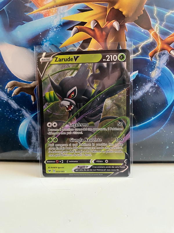 Zarude V - carte Pokémon - Vinted