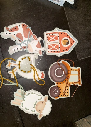 Rijg materiaal, merk: Little Dutch, staat: Nieuw zonder prijskaartje, maat: Universeel, € 5,00, € 5,95 inclusief Kopersbescherming