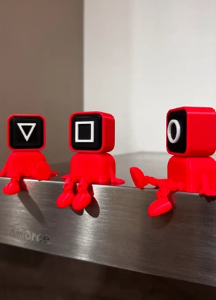 Soldat squid game, brand: Squid Game, condizioni: Nuovo senza cartellino, taglia: S, €12.00, €13.30 include la Protezione acquisti