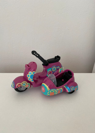 Obrázek k inzerátu: Motorka LPS Hasbro pro 2 zvířátka LPS