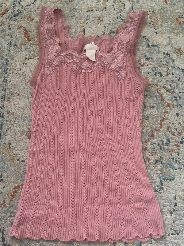 Pink lace ribbed tank top 1