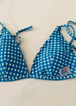 Haut bikini Tommy Hilfiger Taille M Neuf, marque: Tommy Hilfiger, état: Neuf avec étiquette, taille: M / 38 / 10, 14,99 €, 16,44 € Protection acheteurs (Pro) incluse