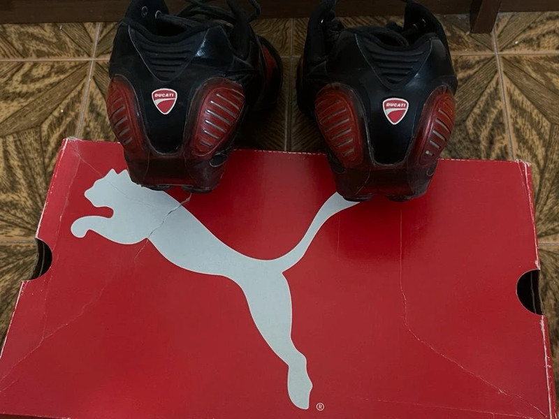 Scarpe Puma originale Ducati n. 44 nere e rosse Vinted