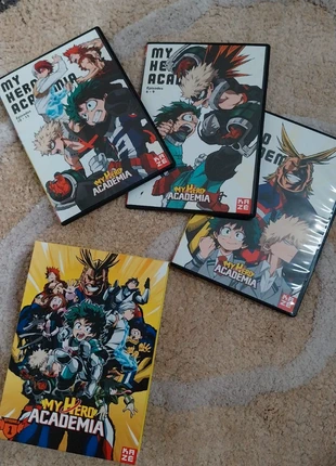 Lot DVD saison 1 MHA, zustand: Sehr gut, 13,00 €, 14,35 € inklusive Vinted-Käuferschutz