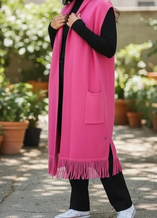 Lange pinke Strickweste mit Fransen 🌸 One Size 36–42 | Elegant & bequem, marque: Italy Moda, état: Très bon état, taille: Taille unique, 25,00 €, 26,95 € Protection acheteurs incluse