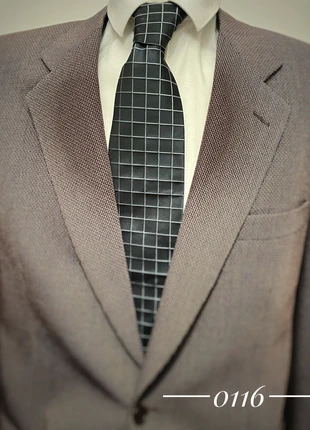 Cravate élégante Hugo Boss noire à rayure 100% soie Made in Italy• Elegante cravatta Hugo, merk: Hugo Boss, staat: Heel goed, € 18,90, € 20,55 inclusief Kopersbescherming Pro