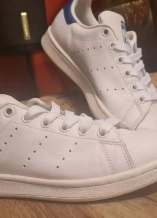 Basket adidas Stan Smith blanche taille 36 2/3 (pf26), marque: adidas, état: Très bon état, taille: 36, 28,97 €, 31,12 € Protection acheteurs (Pro) incluse