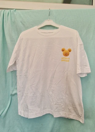 Disney white t shirt with mickey both front and back. Nice summer t shirt size 8/S, brand: Disney, condition: Very good, size: S / 8, £10.00, £11.20 includes Buyer Protection