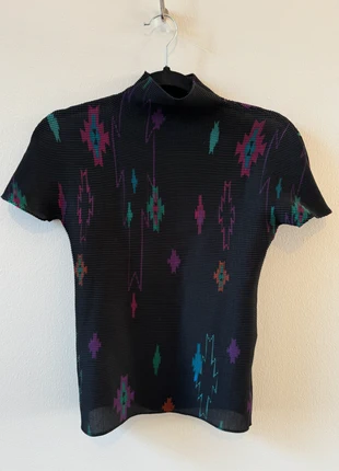Issey Miyake Pleats Please Vintage Geometric Pleated Top - Size S-M, merk: Pleats Please Issey Miyake, staat: Heel goed, maat: S / 36 / 8, € 215,00, € 226,45 inclusief Kopersbescherming
