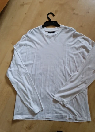 White long sleeved mens tshirt Size small , brand: ASOS, condition: Very good, size: S, £6.00, £7.00 includes Buyer Protection