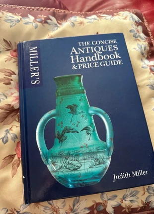The antiques handbook and price guide book, condition: Good, £4.00, £4.62 includes Buyer Protection