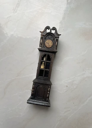 Taille crayon comtoise , staat: Heel goed, € 5,00, € 5,95 inclusief Kopersbescherming