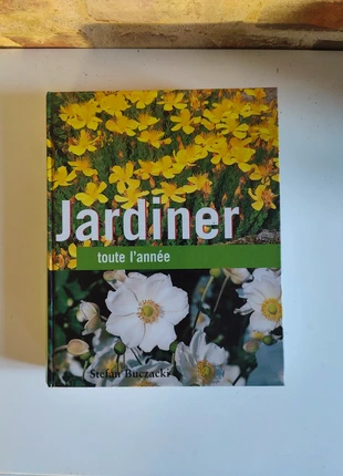 Jardiner toute l'année Stefan Buczacki, état: Bon état, 4,00 €, 4,90 € Protection acheteurs incluse