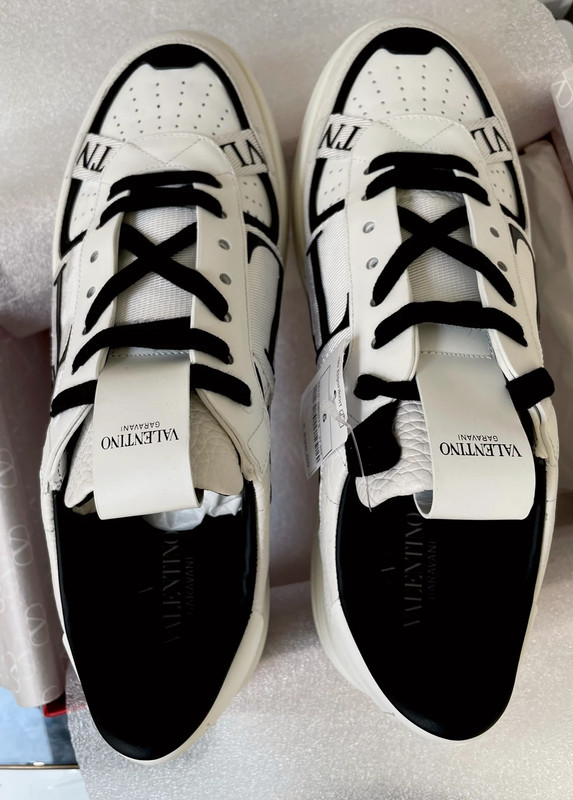 Valentino shoes 2025 size 42