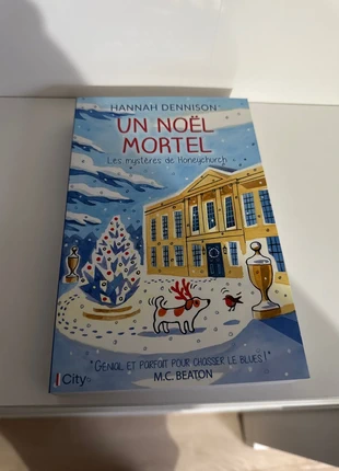 Livre cosy mystery les mystères de Honeychurch tome 9, condizioni: Ottime, €5.00, €5.95 include la Protezione acquisti