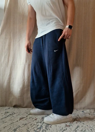 Nike Vintage Baggy Parachute Pants Schwarz Weiß NRG Solo Swoosh TN Shox Trackpants, marca: Nike, estado: Muy bueno, tamaño: M, 39,00 €, 41,65 € Protección al comprador incluida