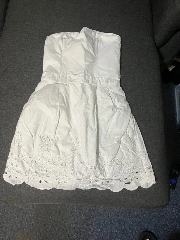 White Hollister Dress Strapless 1