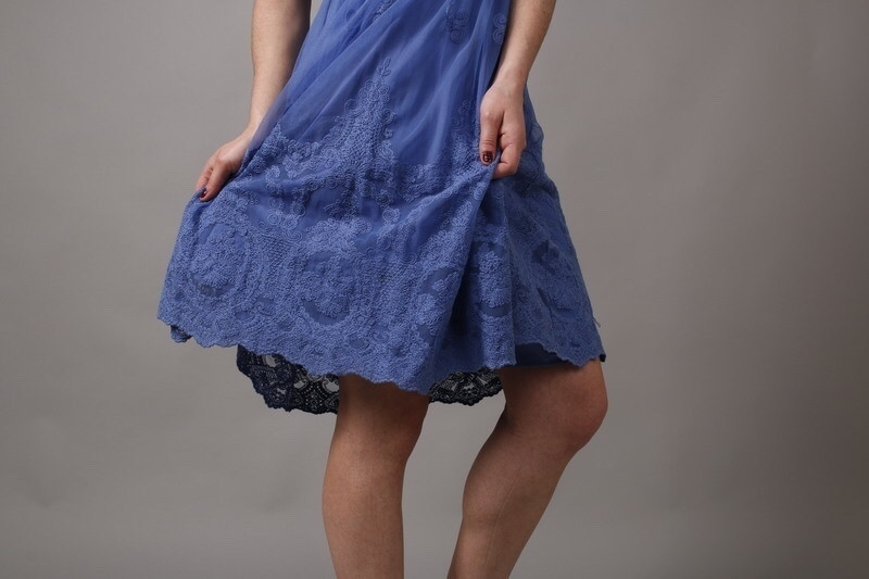 très belle robe bleue romantique sinequanone 2
