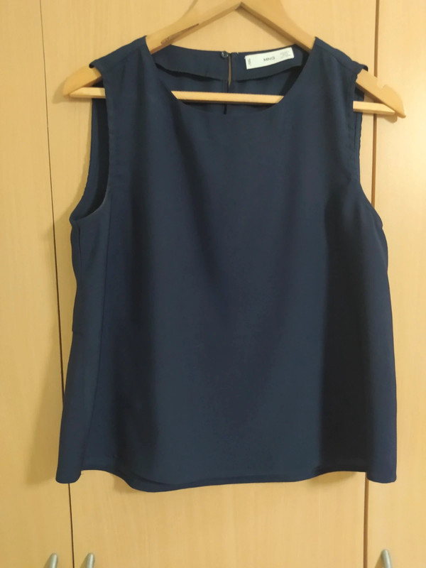 Blusa sin mangas de Mango 1