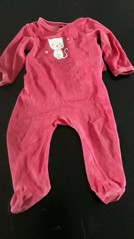 Pyjama Bebe Velours Et Rose Framboise Vinted