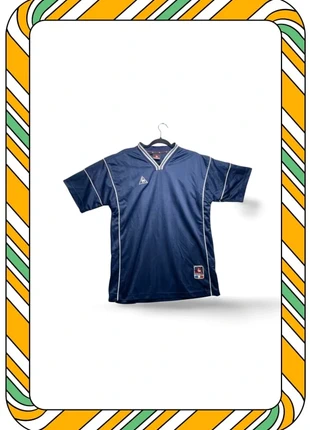 Maillot Le Coq Sportif – Vintage Y2K / 00s / 90s – Bleu marine – Léger – Logo brodé – Taille L, marque: Le Coq Sportif, état: Très bon état, taille: L, 22,00 €, 23,80 € Protection acheteurs (Pro) incluse