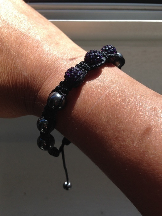 bracelet fantaisie avec perles et corde 3