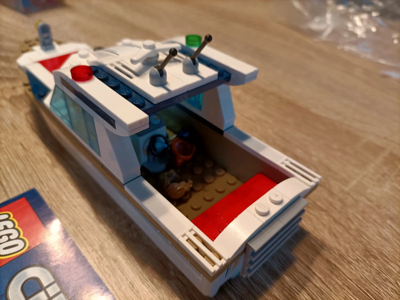 Lego City 60221 le yacht de plongee Vinted