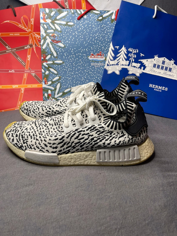 Adidas nmd clearance zebra pack gold