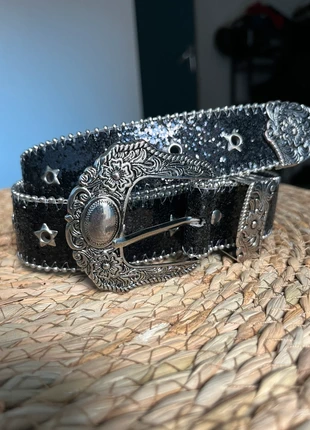Ceinture vintage paillettes, marque: y2k, état: Neuf sans étiquette, taille: Ajustable, 18,00 €, 19,60 € Protection acheteurs incluse