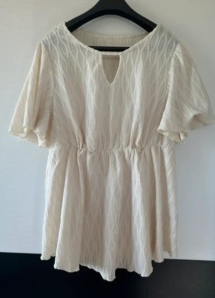 Biela blúzka, marke: Shein, zustand: Sehr gut, größe: XL / 42 / 14, 5,00 €, 5,95 € inklusive Vinted-Käuferschutz