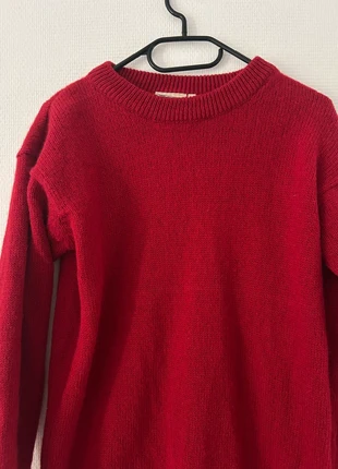 Pull rouge col rond en maille, brand: ne sais pas, condition: Very good, size: M, €3.50, €4.38 includes Buyer Protection